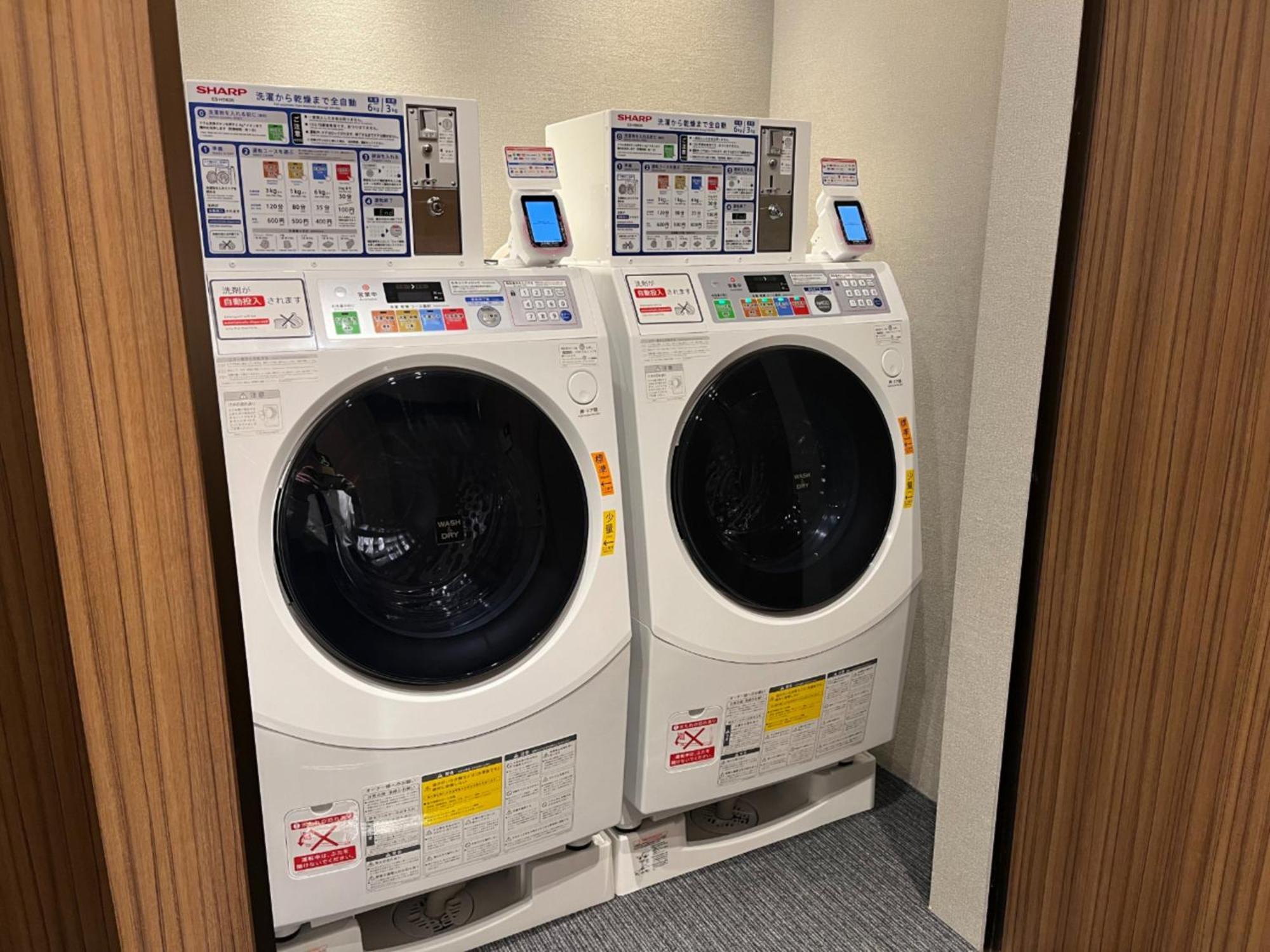 Apa Hotel Shimbashi Toranomon — Photos 1